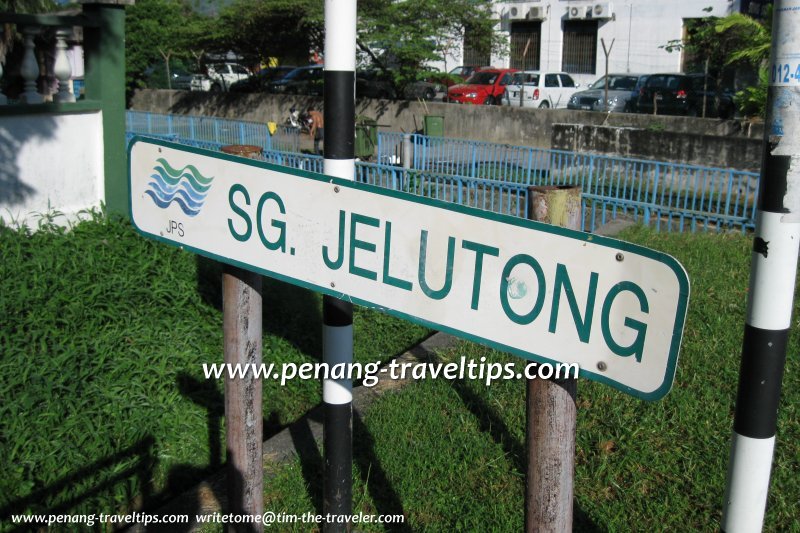Sg Jelutong sign