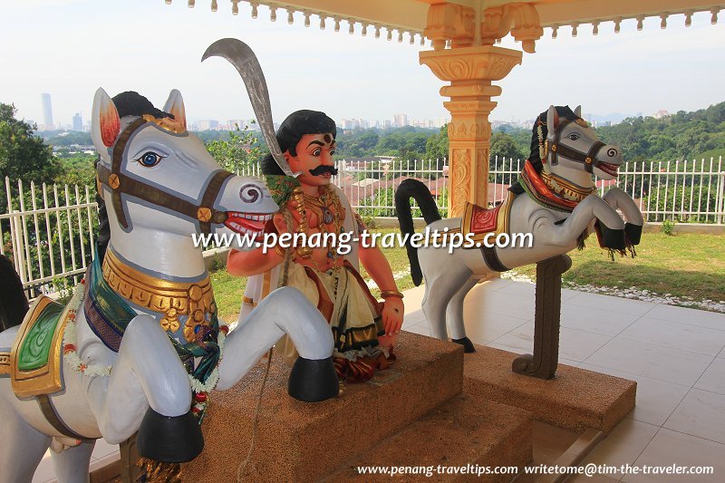 Statues on the mandapa (pillared open pavilion) of Sri Malai Muniswarar Temple