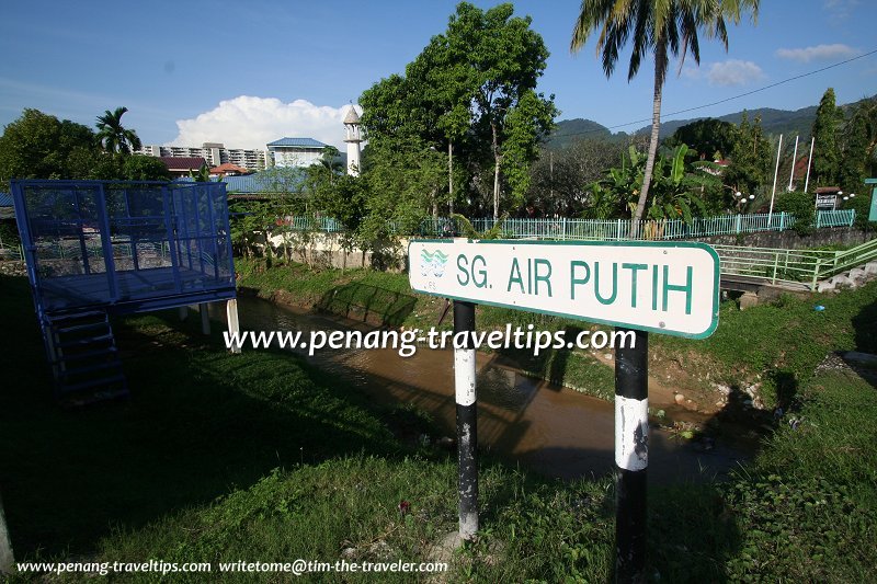 Sungai Air Putih signboard