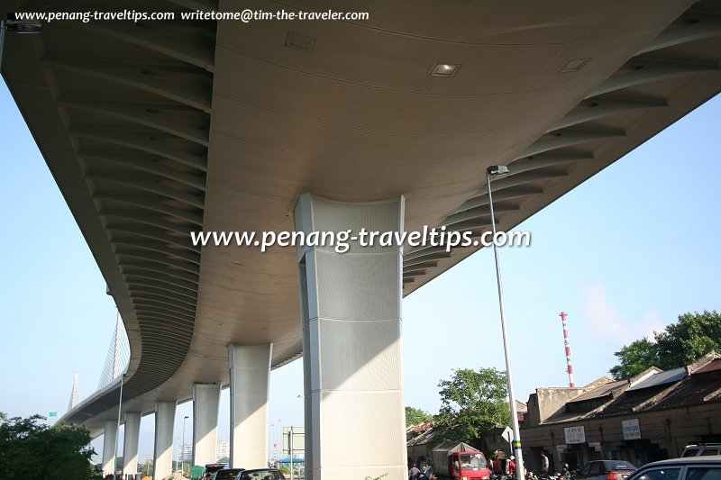 Sungai Prai Bridge underbelly