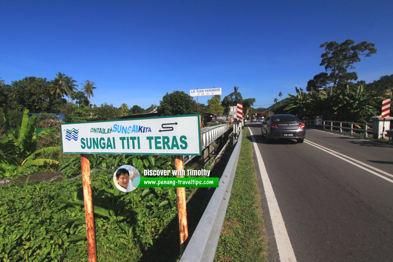 Sungai Titi Teras sign