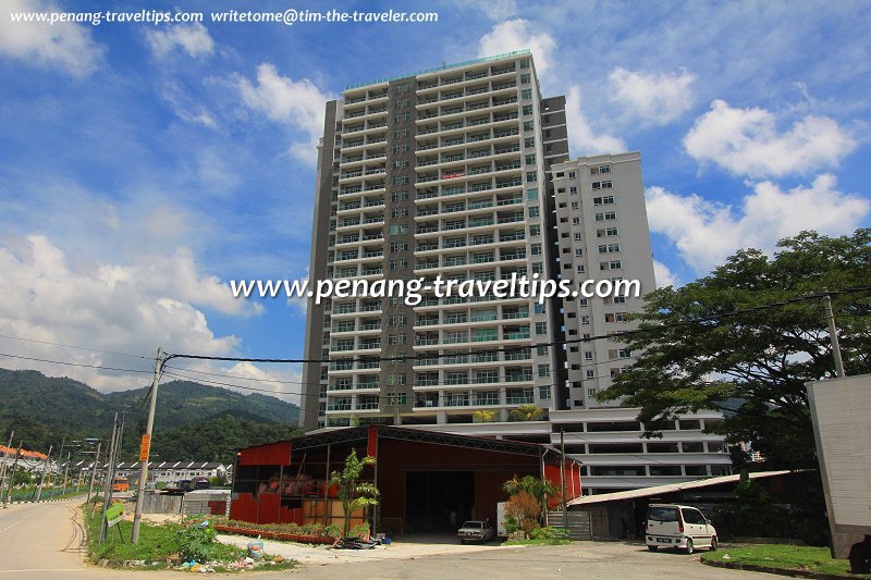 Zan Pavillon Condominium, Sungai Ara